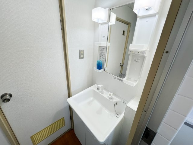 コーポ朝日Ⅷの独立洗面台