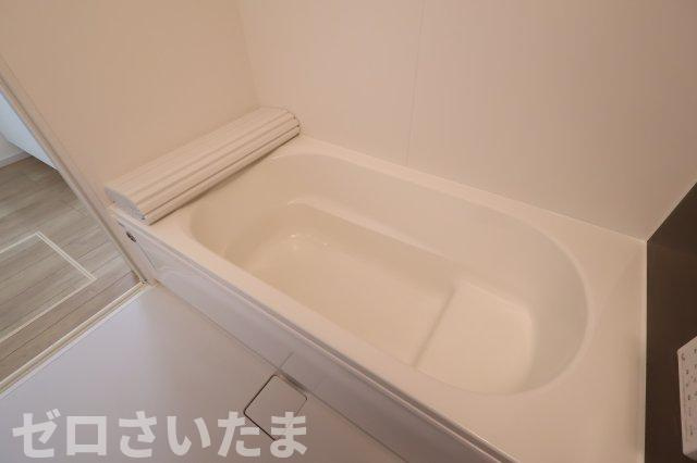 《仲介手数料無料》大宮区三橋４丁目220-1新築一戸建てケイアイグレイスの浴室