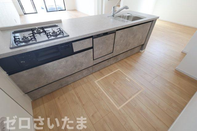 《仲介手数料無料》大宮区三橋４丁目220-1新築一戸建てケイアイグレイスのキッチン