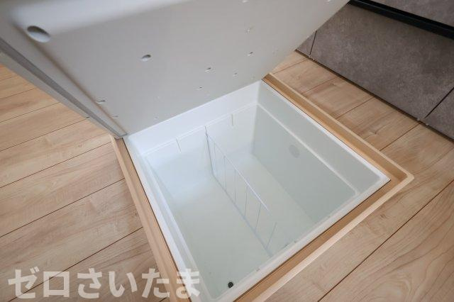 《仲介手数料無料》大宮区三橋４丁目220-1新築一戸建てケイアイグレイスのキッチン