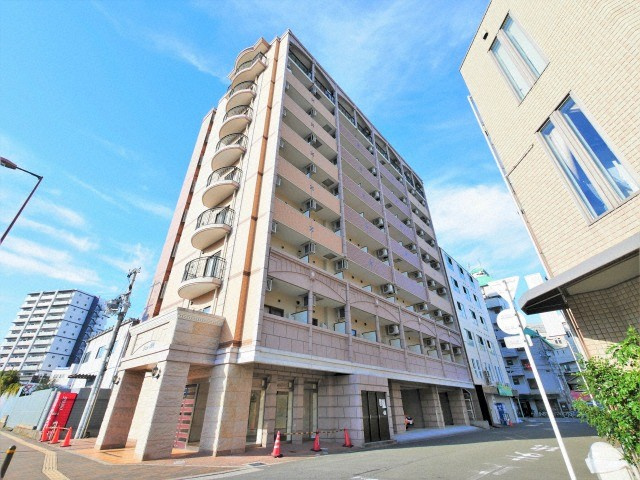 Uresidence京橋の外観