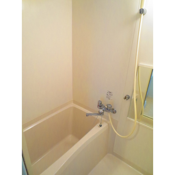 ラ・クール大和田の浴室