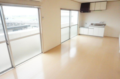 【居間・リビング】 | ラ・スリーゼⅡ