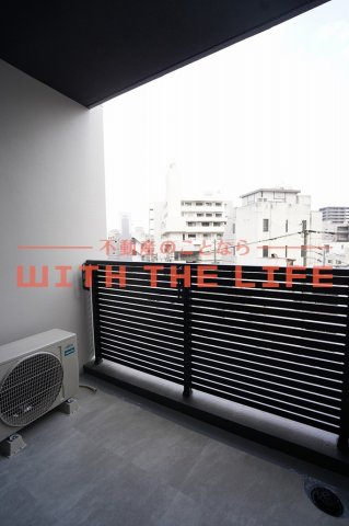 GlanZ　六ツ門【キャッシュバック対象物件】のバルコニー|外からの目が気にならないバルコニーで洗濯物が干せます