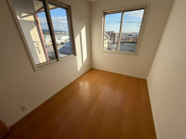 水無瀬町中古戸建の子供部屋