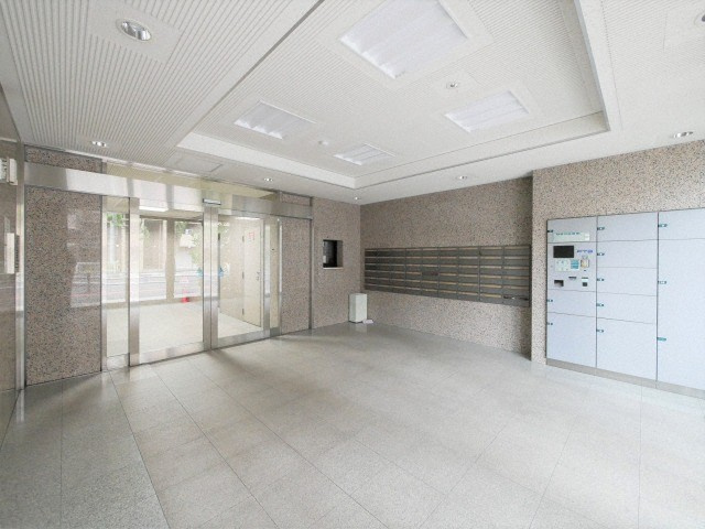 ラナップスクエア野田のロビー