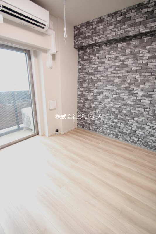 マキシヴ阪東橋ツインイーストの洋室