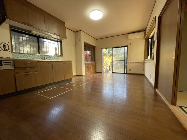 上谷新田戸建の洋室