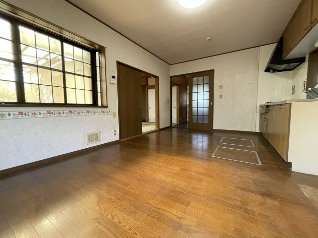 上谷新田戸建の洋室