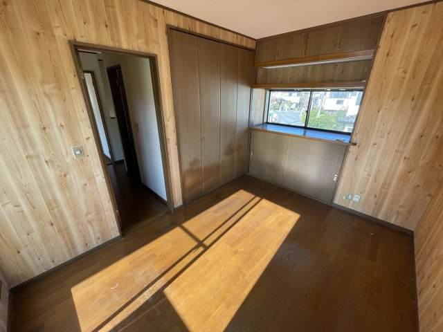 上谷新田戸建の洋室