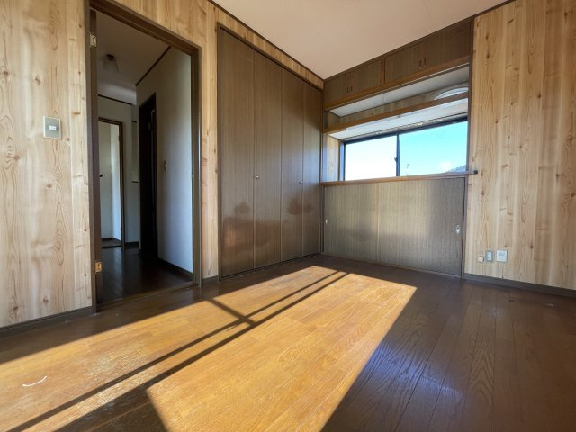 上谷新田戸建の洋室