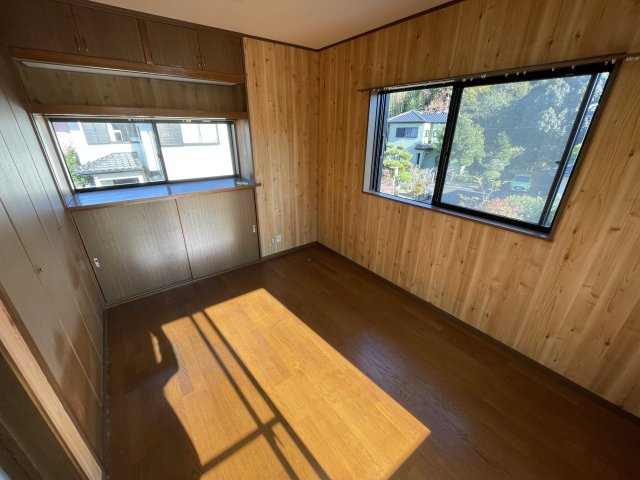 上谷新田戸建の洋室