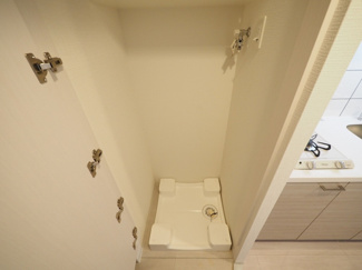 【設備】 | エスリード大阪梅田リュクス | 洗濯機置き場です