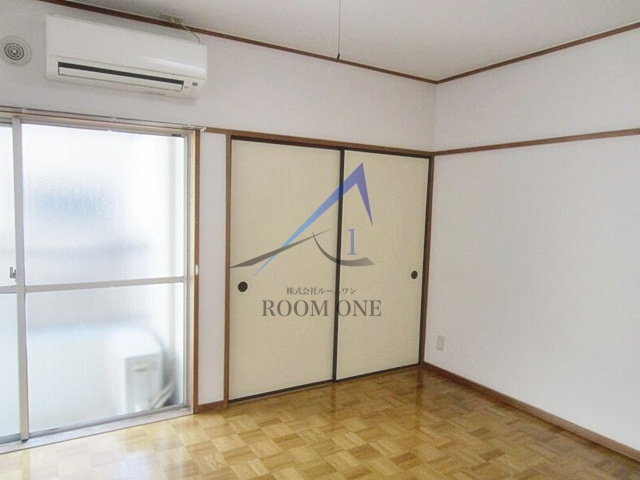 川村マンションの居間・リビング|洋室のお部屋です。