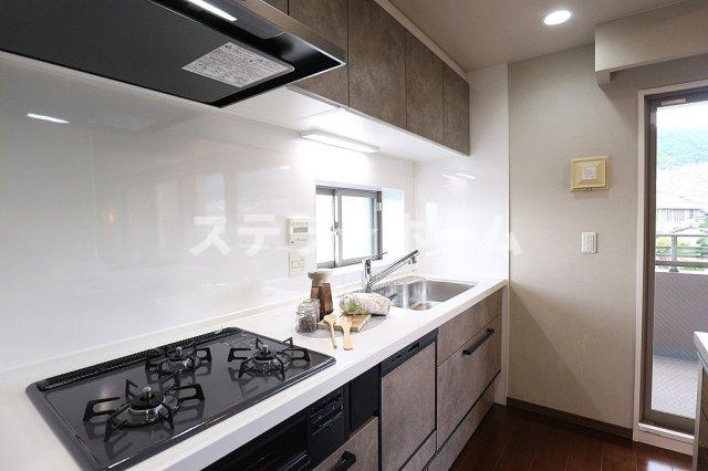 メゾンドール瓢箪山のキッチン|使いやすいキッチンです