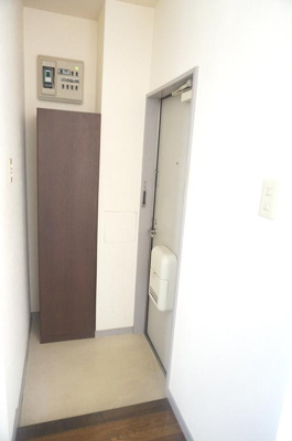 【玄関】 | ラ・リバート