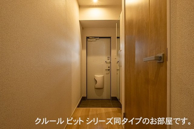 ゴールデン　パスの玄関