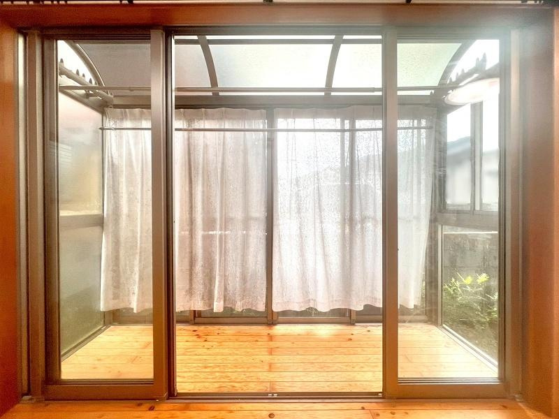 高知市六泉寺町　中古戸建ての設備|サンルーム