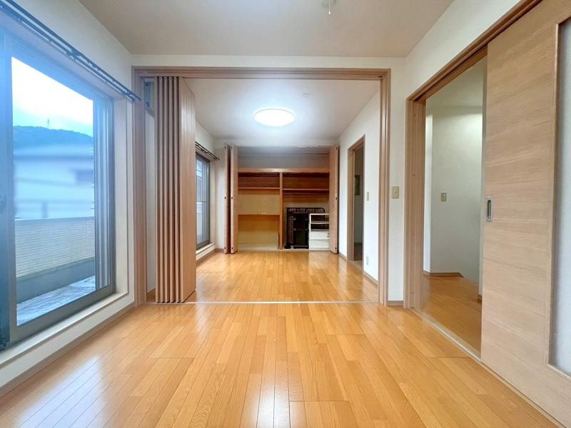 高知市六泉寺町　中古戸建ての洋室|２F：4.5洋室+4.5洋室