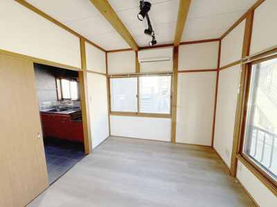 【居間・リビング】 | 元今泉１丁目戸建