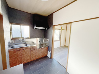 【居間・リビング】 | 元今泉１丁目戸建