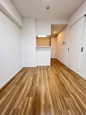 大阪市城東区野江４丁目の賃貸マンションの洋室