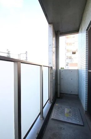 ヴァンクールのバルコニー|バルコニー