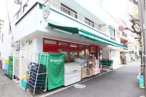 ヴァンクールの周辺|スーパー