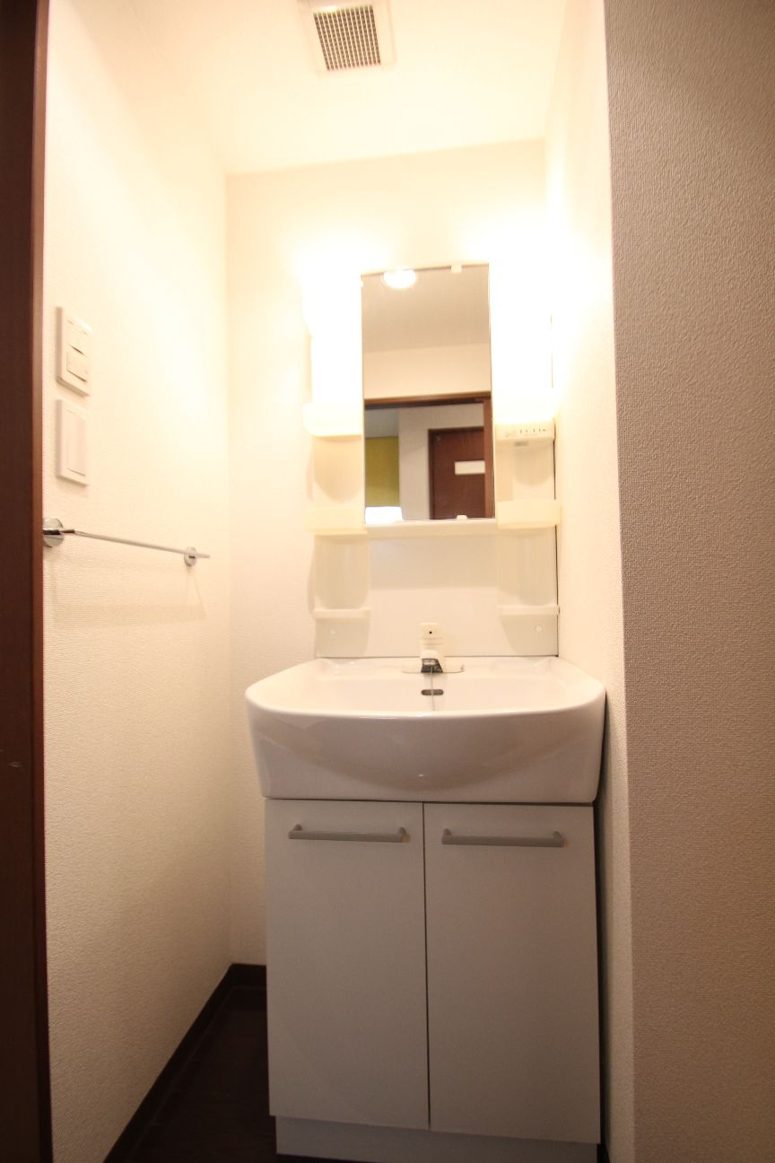 ヴァンクールの独立洗面台|独立洗面台