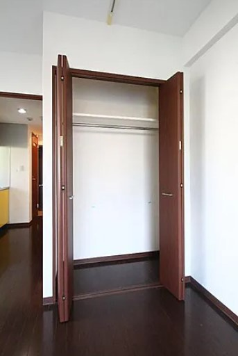 ヴァンクールの内装|クローゼット