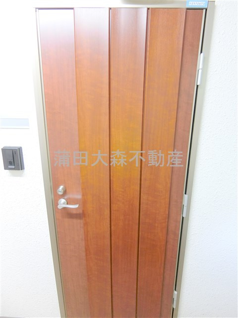 テラス久が原の玄関