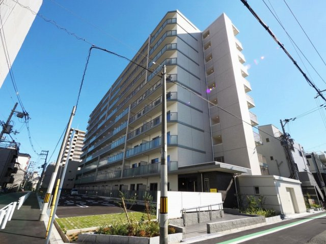 大阪市生野区中川２丁目の賃貸マンションの外観