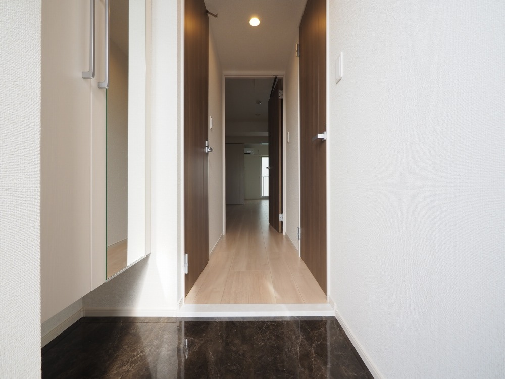 リアライズ今里南の玄関