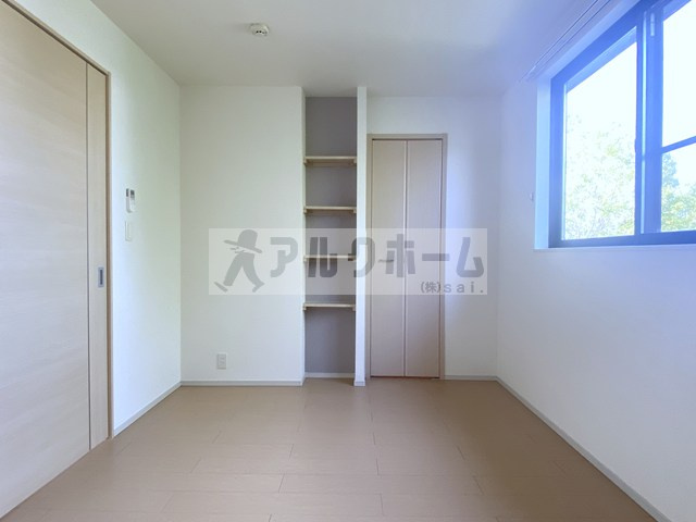 ブルースカイ3の洋室