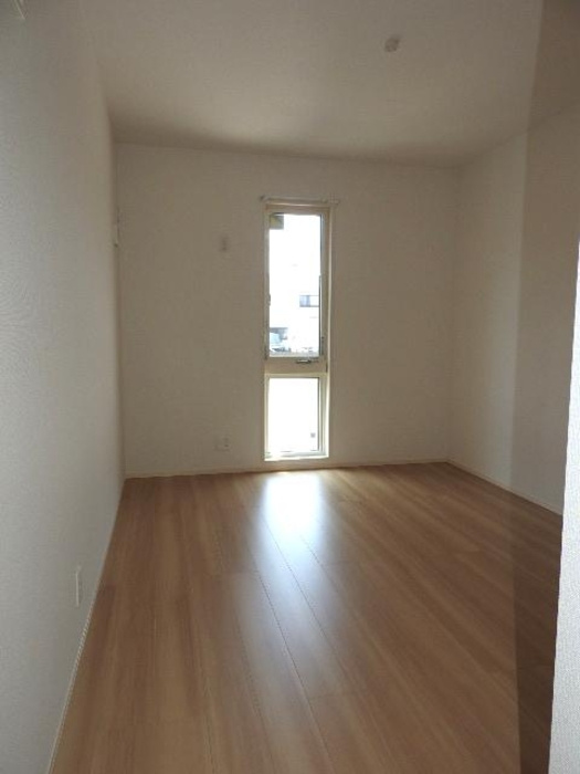 ニューナインの居間・リビング|ゆったりとした居間です