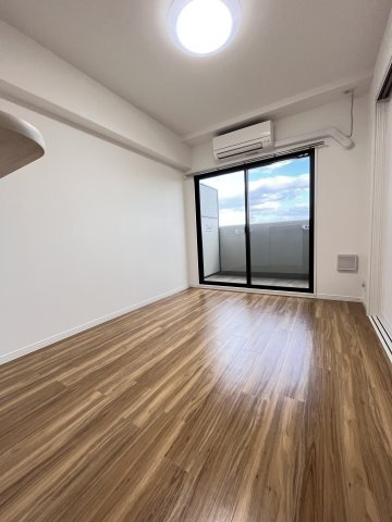 大阪市城東区野江４丁目の賃貸マンションの居間・リビング