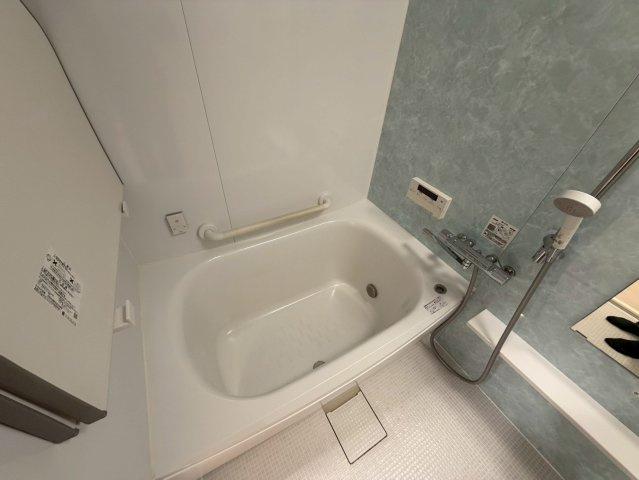 レインボー苗場の浴室|お風呂でのんびりと一日の疲れを癒してください♪