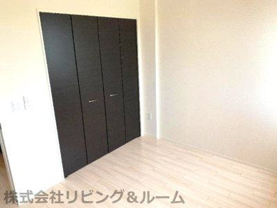 【内装】 | ボヌール | 洋室