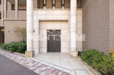 【エントランス】 | インザガーデン | 毎日通るエントランスはこのようになっています