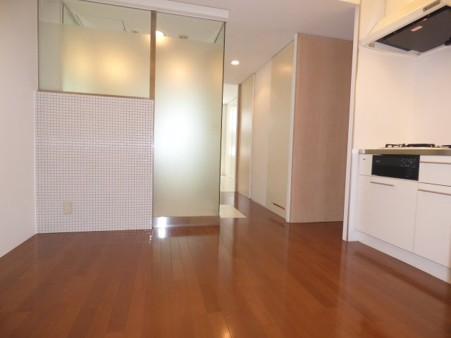 リッツスクエアⅡの居間・リビング