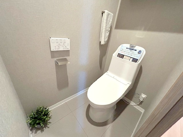 【トイレ】 | オークヒルズ香里四番館