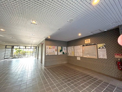 【エントランス】 | オークヒルズ香里四番館