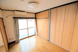 【洋室】 | 田崎コーポ