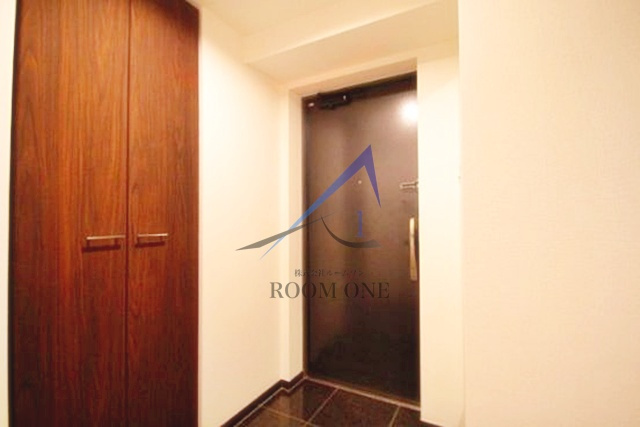 パレステュディオ九段北の丸の玄関|玄関です。