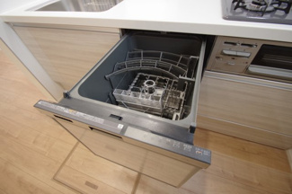 【構造・工法・仕様】 | 【仲介手数料無料！！】府中市是政1丁目　新築戸建て（全2棟）2号棟　5390万円