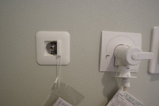 【ランドリースペース】 | 【仲介手数料無料！！】府中市是政1丁目　新築戸建て（全2棟）2号棟　5390万円 | ガス乾燥機用のガス栓があります。