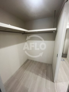  | セレニテフラン谷町四丁目 | セレニテフラン谷町四丁目　収納