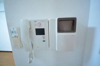 【セキュリティ】 | グラマシー心斎橋東 | ユーカ心斎橋東　モニター付きインタ―フォン