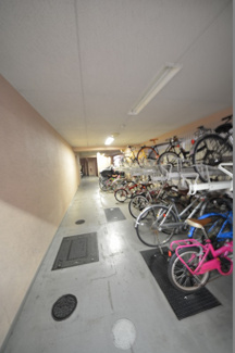 【駐車場】 | グラマシー心斎橋東 | ユーカ心斎橋東　駐輪場