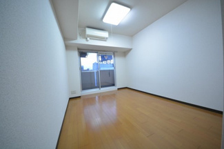 【居間・リビング】 | グラマシー心斎橋東 | ユーカ心斎橋東　洋室